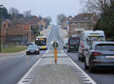 Kruispunt Tiensesteenweg (N29), Sint-Quirinussraat en Houtemsesteenweg